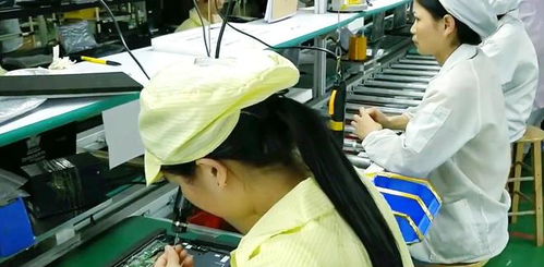 兩位出軌女性的自述 安全套暗示與金錢(qián)誘惑，都是欲望在作祟的職業(yè)中介服務(wù)