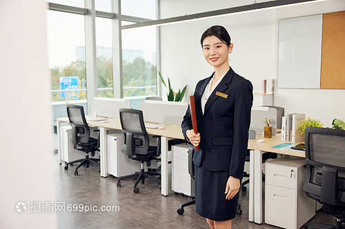 數(shù)字化時(shí)代女性房產(chǎn)中介銷(xiāo)售形象與網(wǎng)絡(luò)技術(shù)開(kāi)發(fā)的融合之道